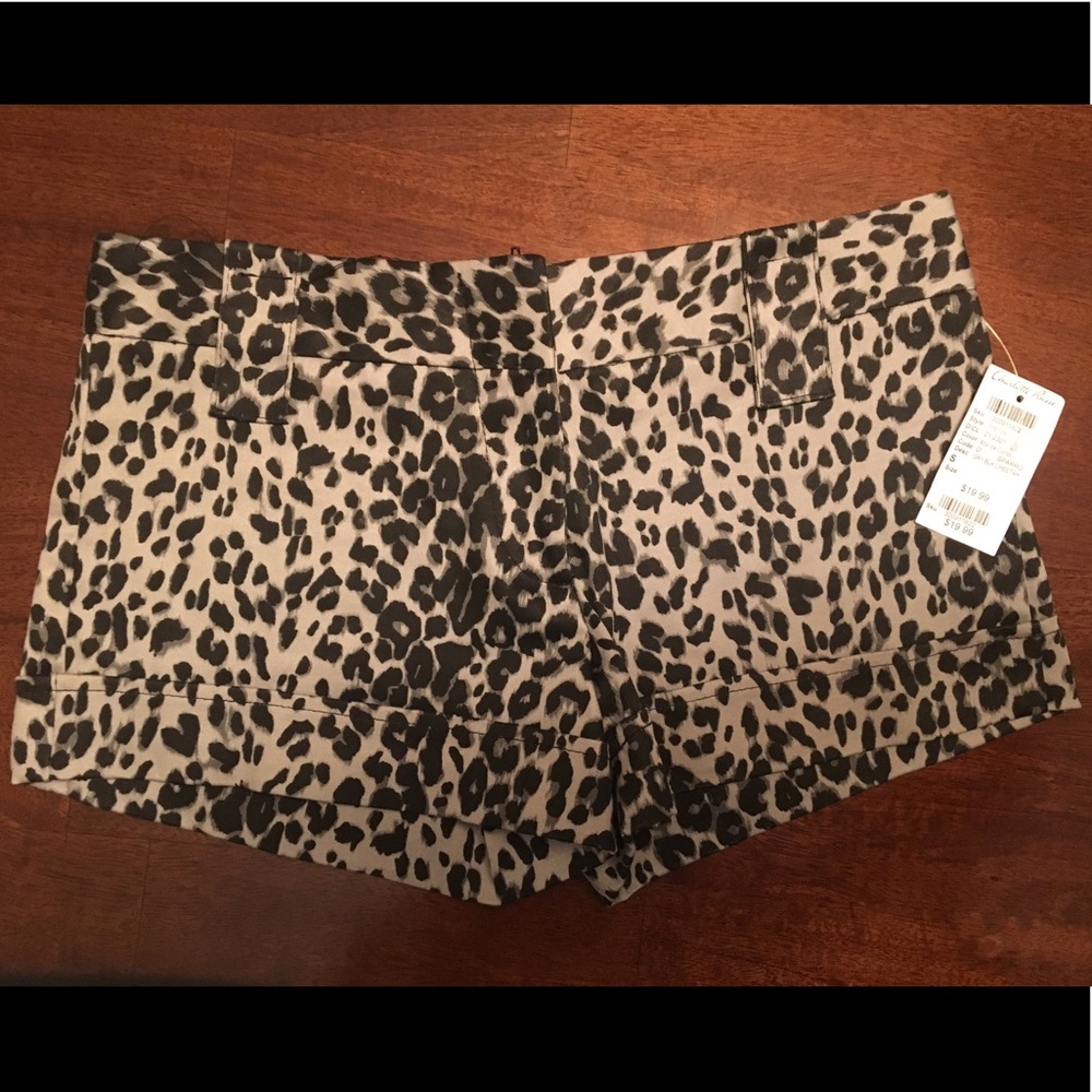 Charloette Russe Shorts